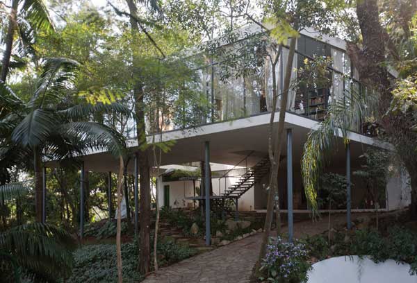 Hans Ulrich Obrist's latest house-museum project in Sao Paulo's Glass House
