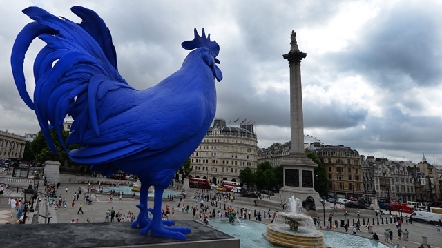 Katharina Fritsch's blue cockerel is ruffling feathers at Trafalgar Square