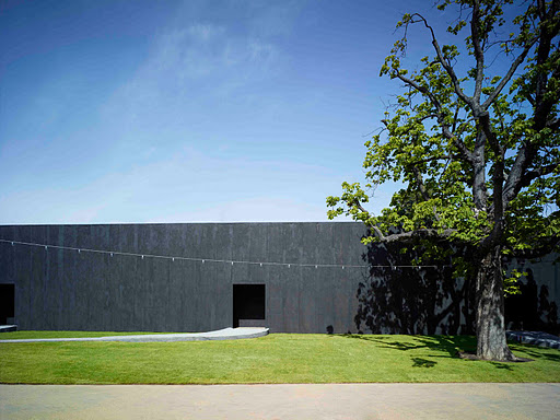 Herzog & de Meuron and Ai Weiwei commissioned to build the 2012 Serpentine pavilion
