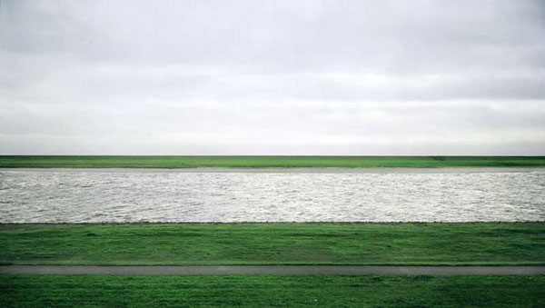 Gursky photograph sets new auction record