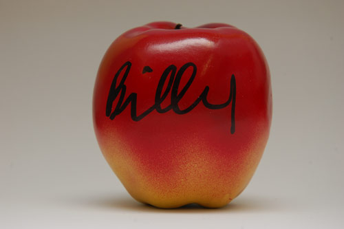 Billy Apple®: Art Aid