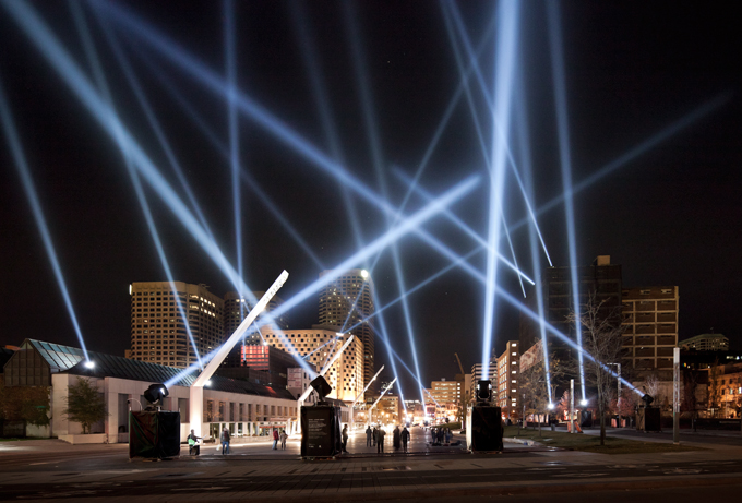 Rafael Lozano-Hemmer lights up Philadelphia's night sky with an interactive artwork