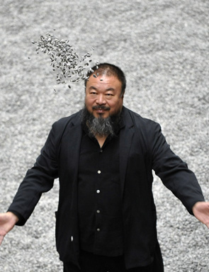 Tate buys 10 tonnes of Ai Weiwei's sunflower seeds