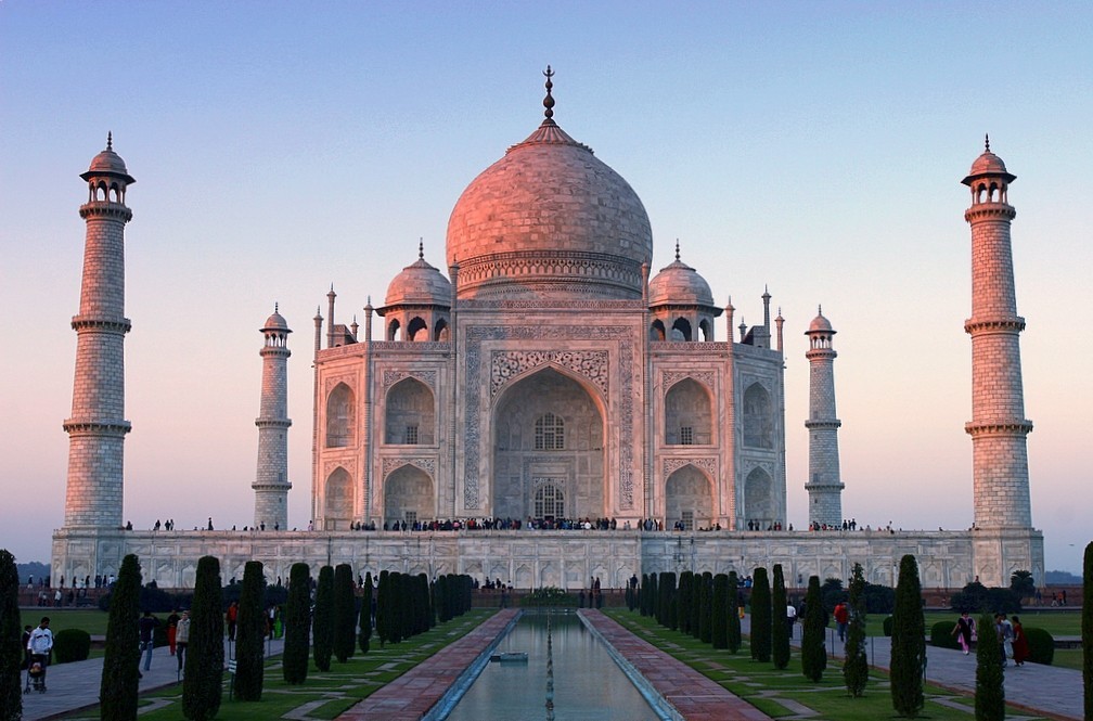 Dying river poses a threat to the Taj Mahal